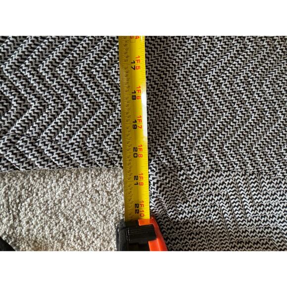 GapFit Quilted Funnel Neck Side Zip Pullover - Picture 4 of 9